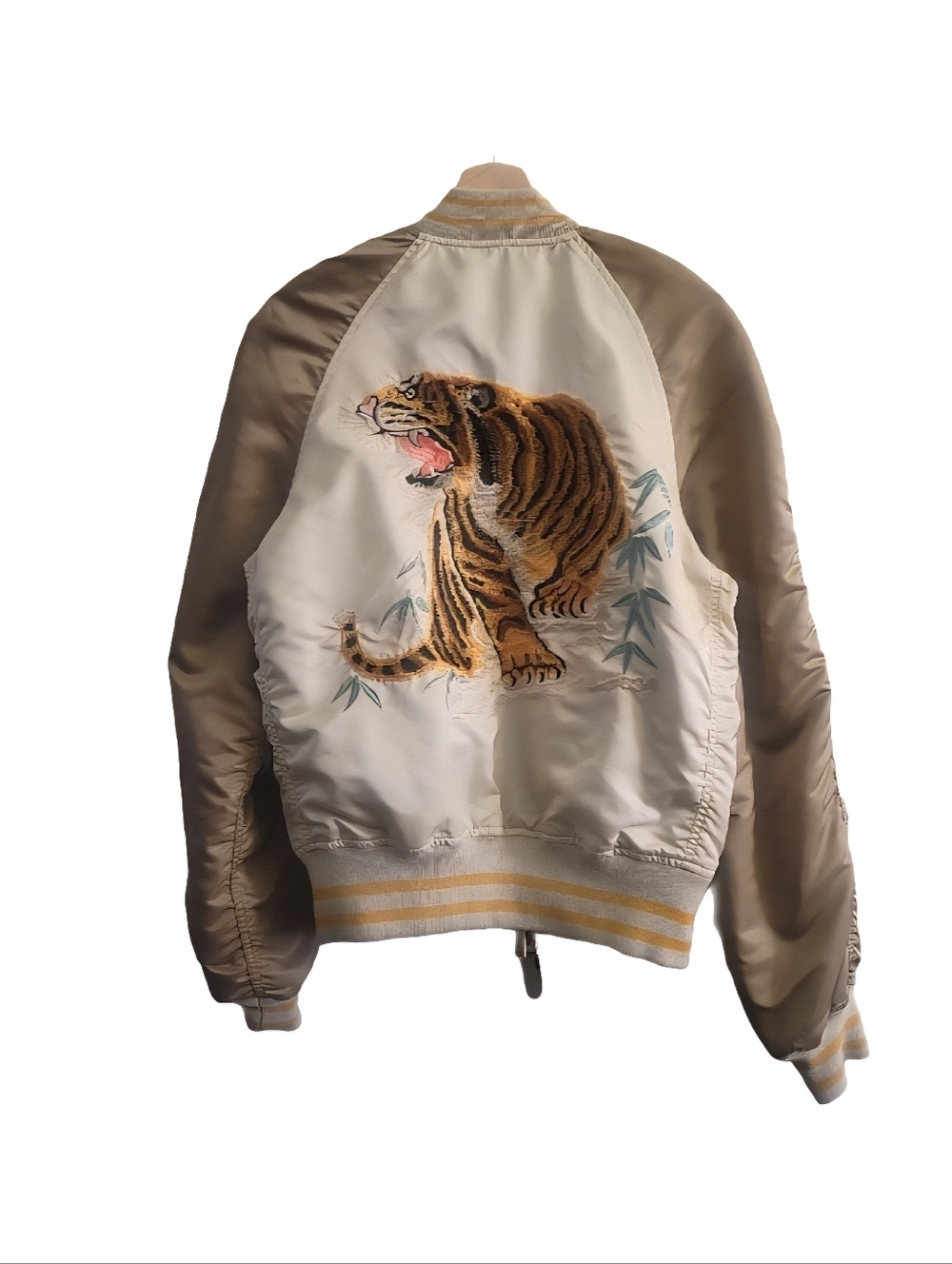 ALPHA INDUSTRIES Tiger Souvenir Limited Edition Embroidered Bomber Unisex Sz S - Picture 16 of 16